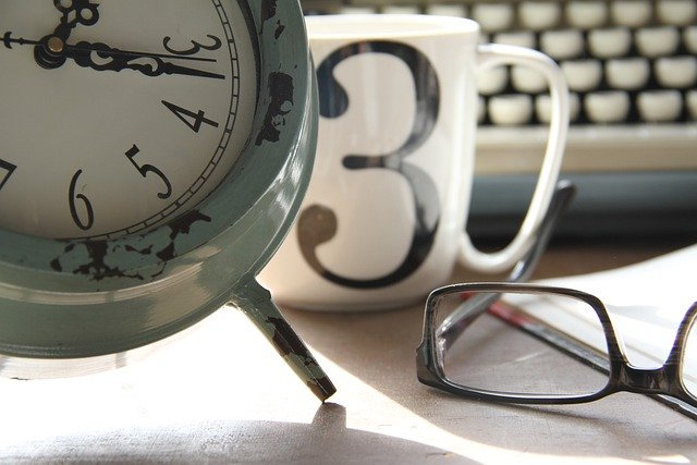 time-g8ae4ed3c5_640